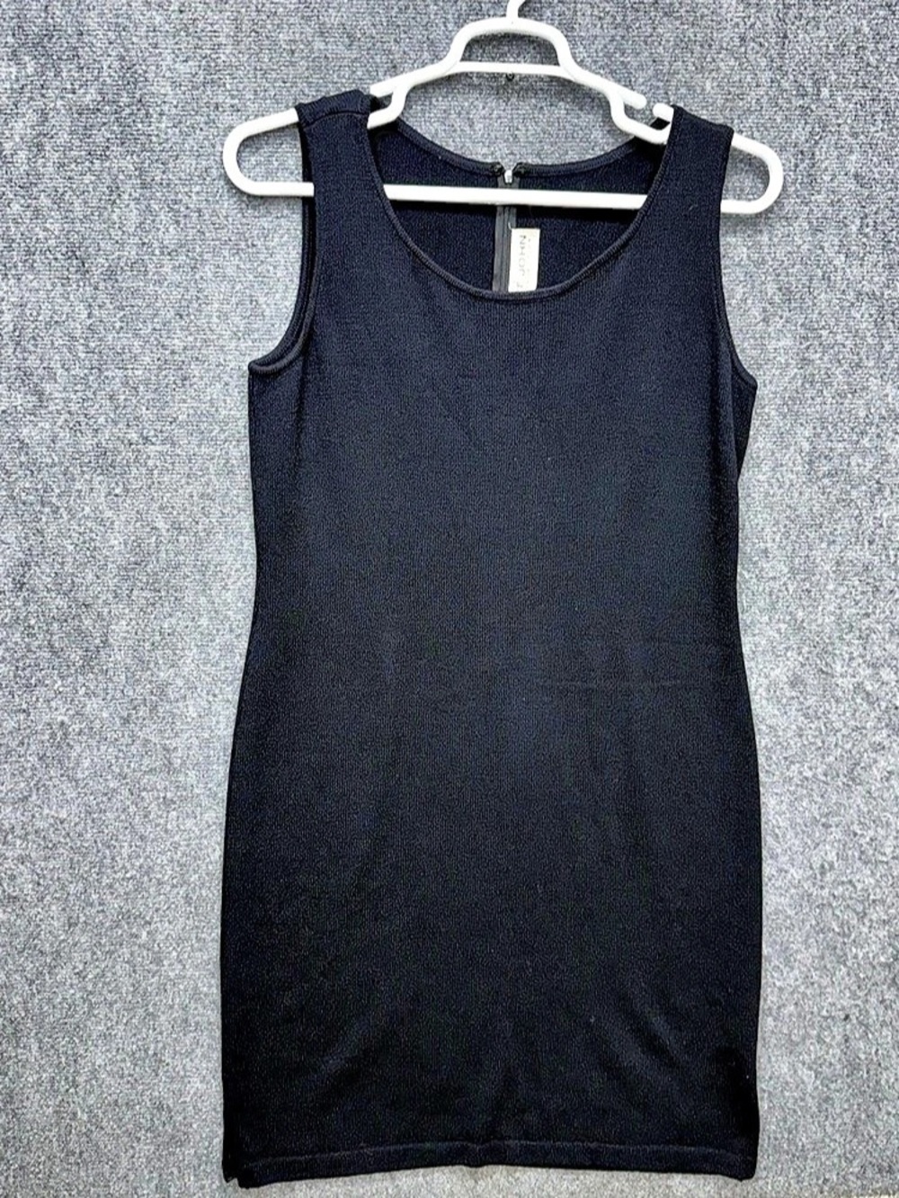 St. John Collection Sheath sleeveless black dress  size 14 USA w/ small snag run
